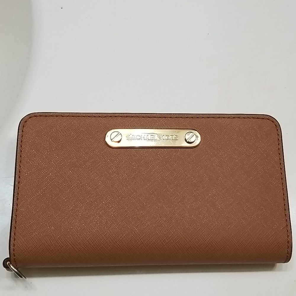 Mk small wallet